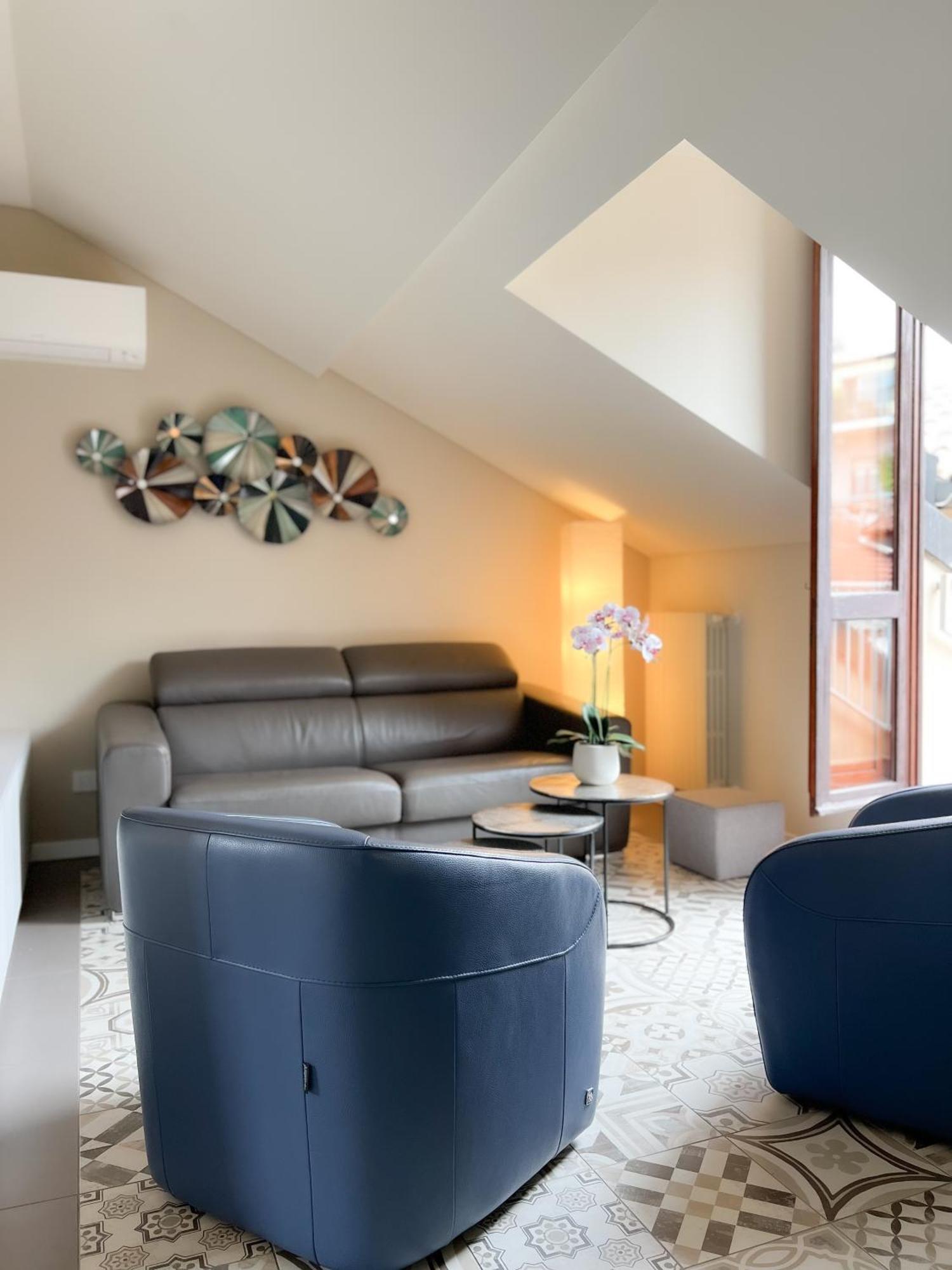Comecasa 10 Minutes Walk From Duomo 2 Bedroom Apartment Милан Экстерьер фото