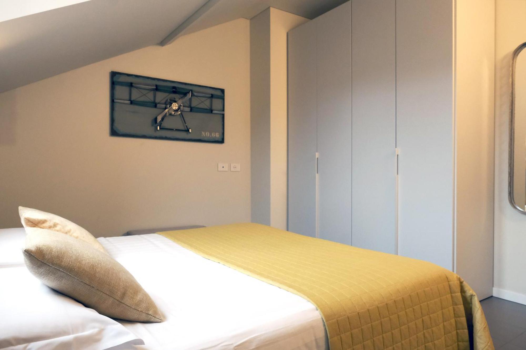 Comecasa 10 Minutes Walk From Duomo 2 Bedroom Apartment Милан Экстерьер фото